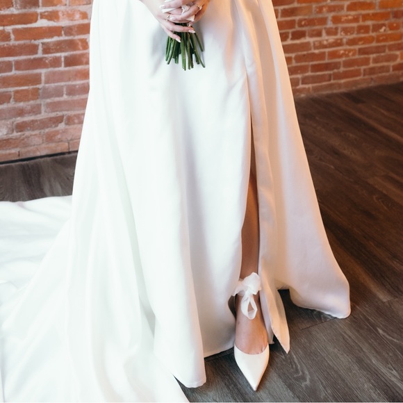 Badgley Mischka Blaze Wedding Heels - Picture 8 of 8